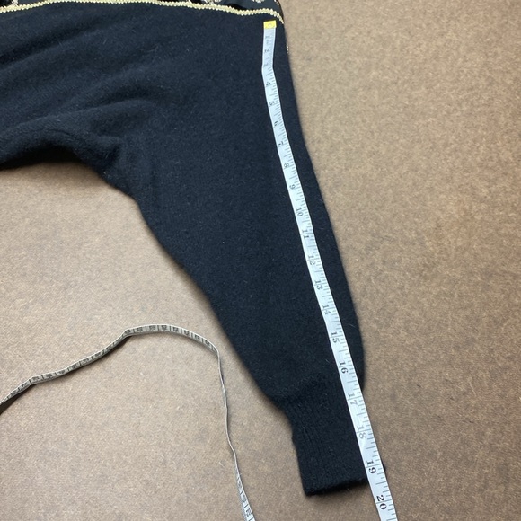 Vintage 90s Angora Wool Sweater - Picture 6 of 7